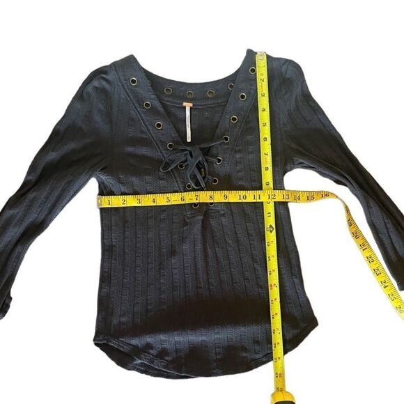 Free People Washed grey Ice Cold Lace-Up Scoop Neck Cotton blend Top Sz S - Picture 10 of 12